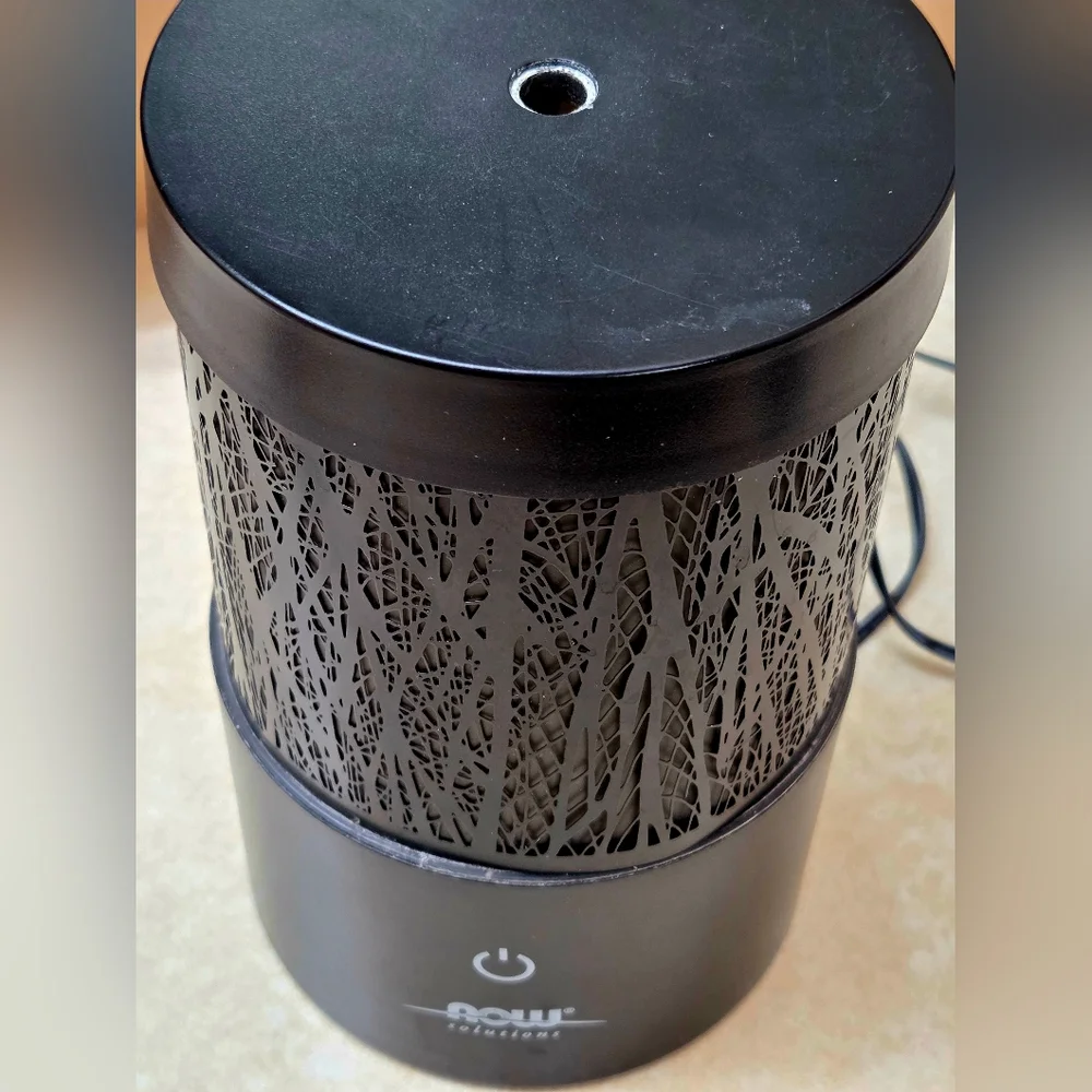 NOW Solutions Color-Changing Essential Oil Diffuser Black Base